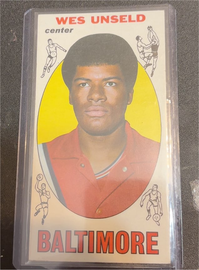 1969-70 Topps #56 Wes Unseld — front