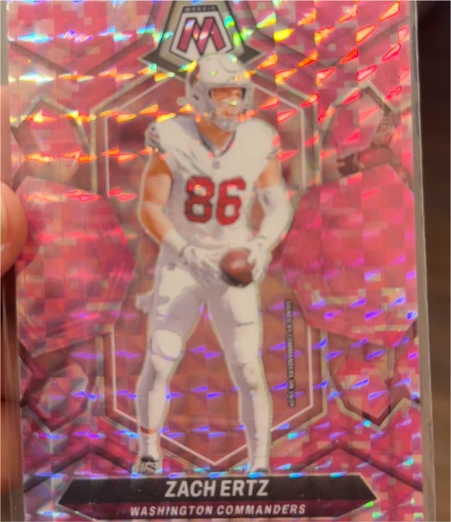 2024 Panini Mosaic #222 Zach Ertz — front