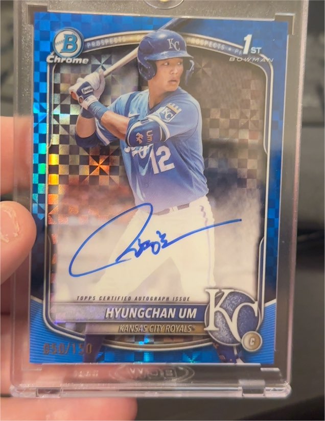 2025 Bowman Chrome #CPA-HU Hyungchan Um — front