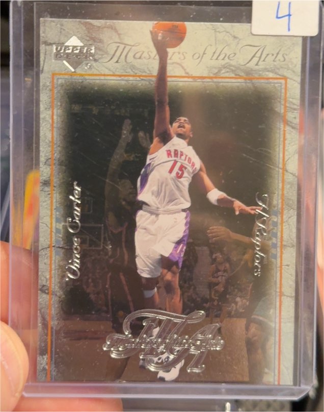 2000-01 Upper Deck Masters of the Arts #MA1 Vince Carter — front