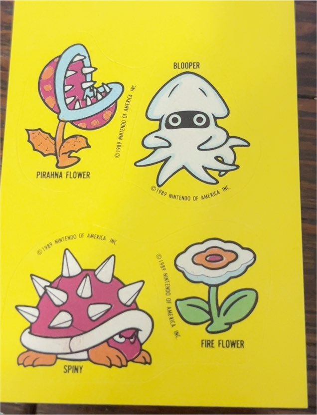 1989 Topps Nintendo Game Tip Sticker Card #26 Super Mario Bros — front