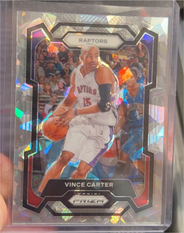 2023-24 Panini Prizm #195 Vince Carter — front