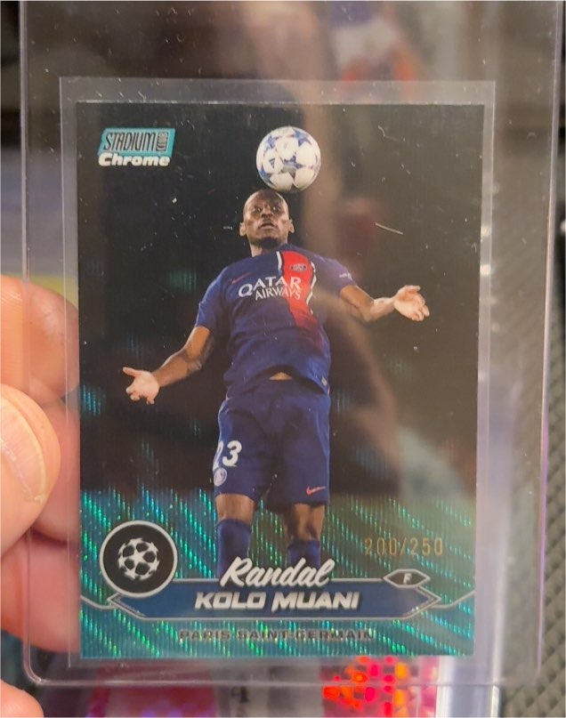 2023-24 Topps Stadium Club Chrome UEFA #23 Randal Kolo Muani — front