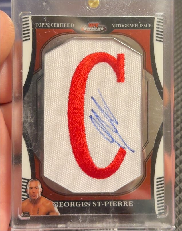 2008 Topps UFC Finest Georges St-Pierre Autograph Issue — front