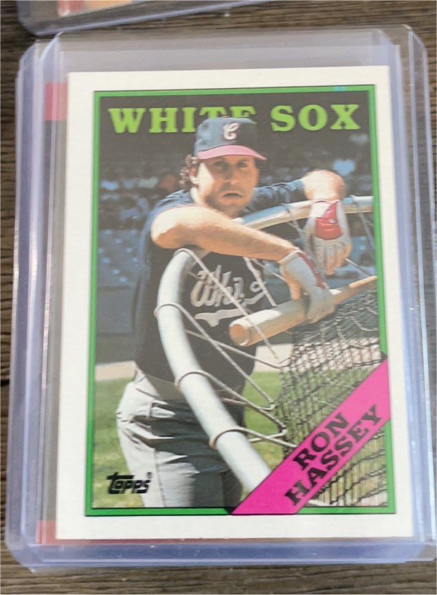 1988 Topps #458 Ron Hassey Chicago White Sox — front