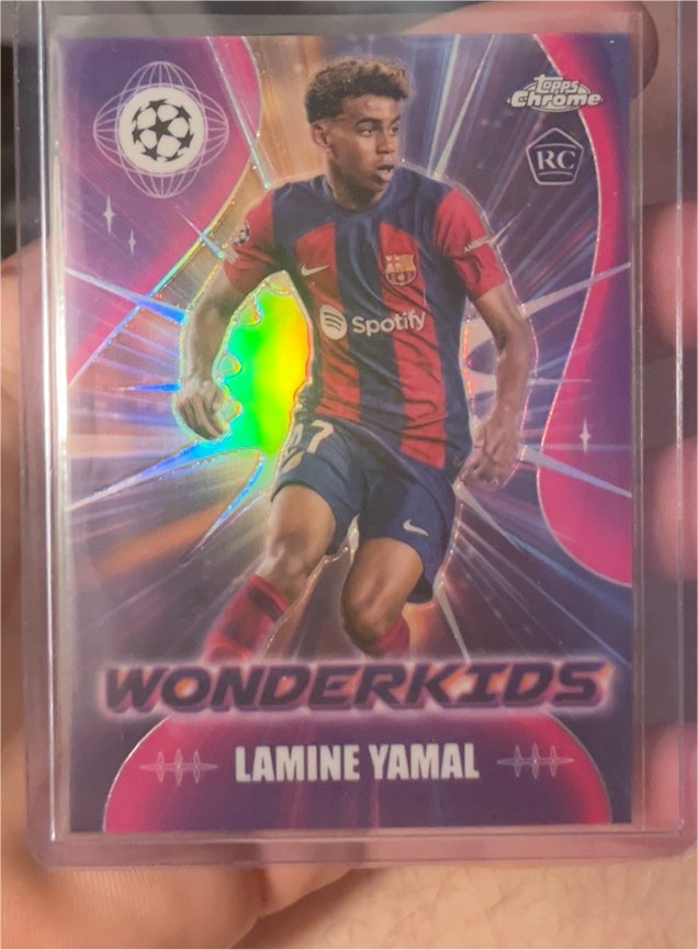 2023-24 Topps Chrome UEFA Wonderkids #WK-3 Lamine Yamal — front