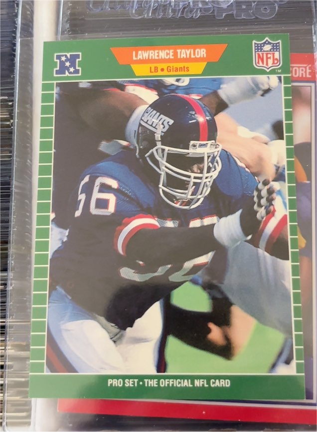 1989 Pro Set #292 Lawrence Taylor — front