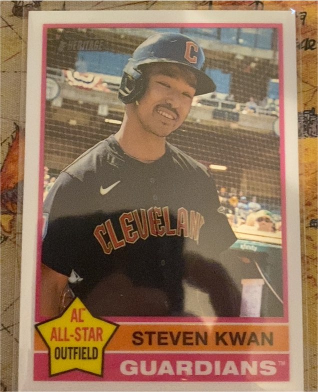 2025 Topps Heritage #475 Steven Kwan — front