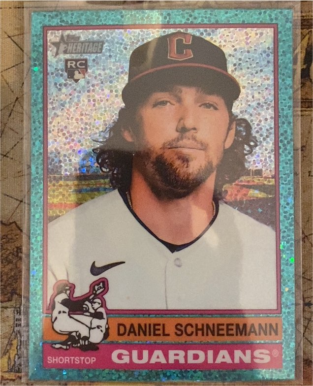 2025 Topps Heritage #332 Daniel Schneemann — front