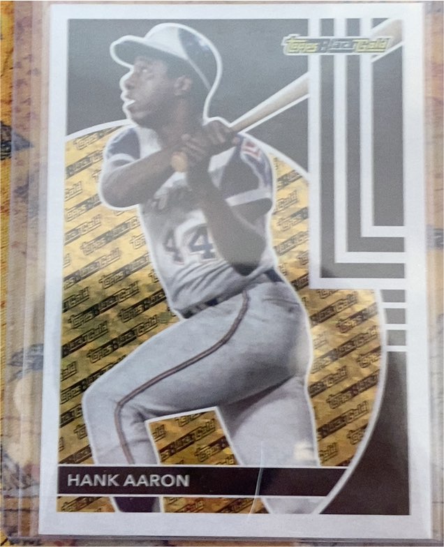 2024 Topps Update Black Gold #BG-22 Hank Aaron — front
