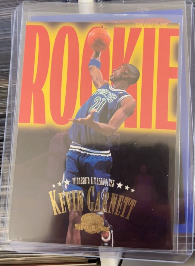 1995-96 Skybox #233 Kevin Garnett Rookie — front