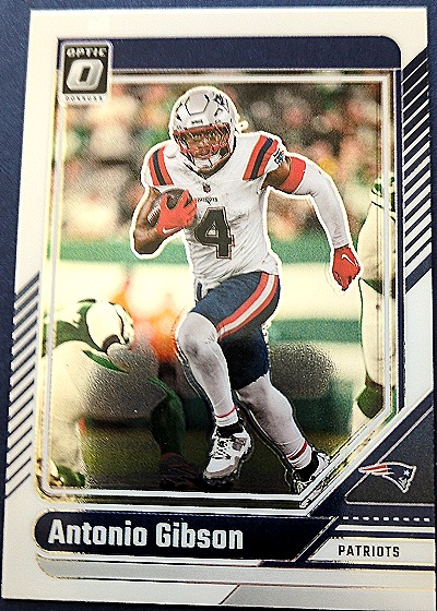 2024 Donruss Optic #135 Antonio Gibson — front