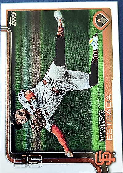 2025 Topps #2 Thairo Estrada — front