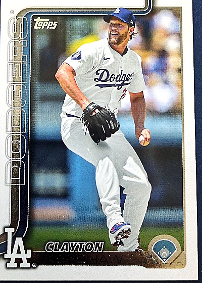 2025 Topps Series 1 #146 Clayton Kershaw — front