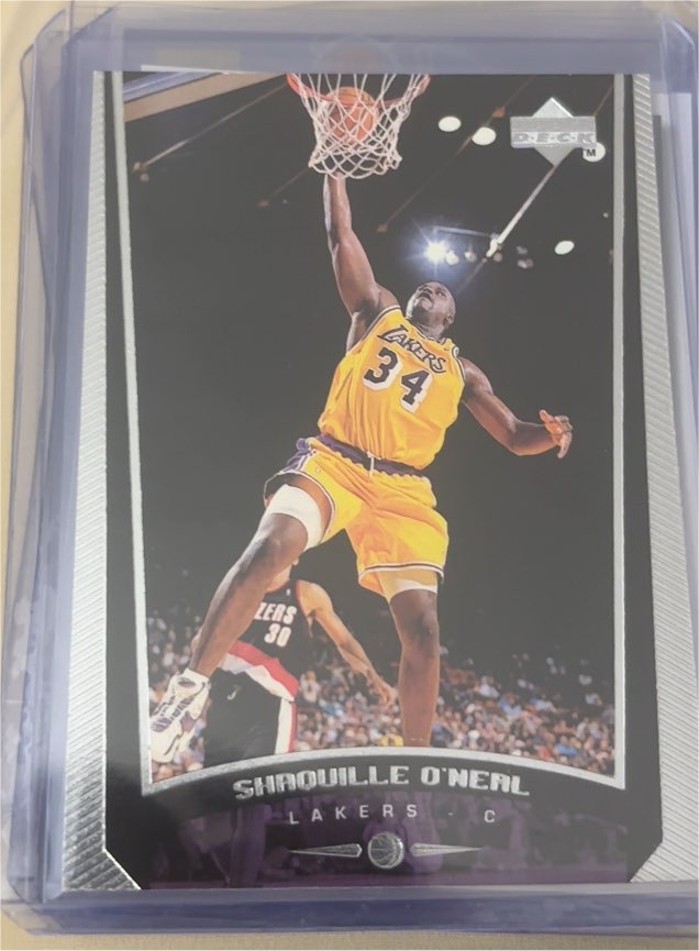 1998-99 Upper Deck #76 Shaquille O'Neal — front