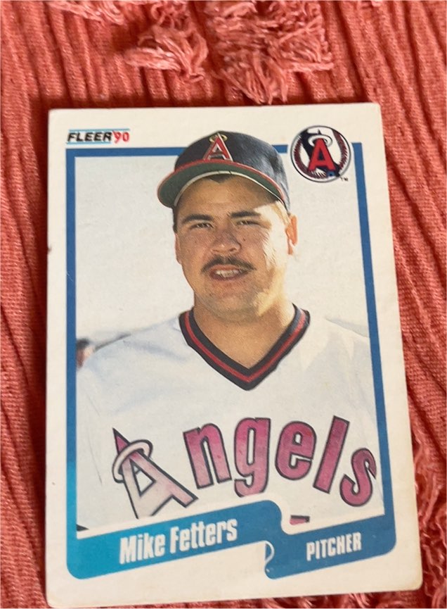 1990 Fleer #131 Mike Fetters — front