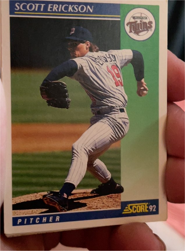 1992 Score #19 Scott Erickson — front