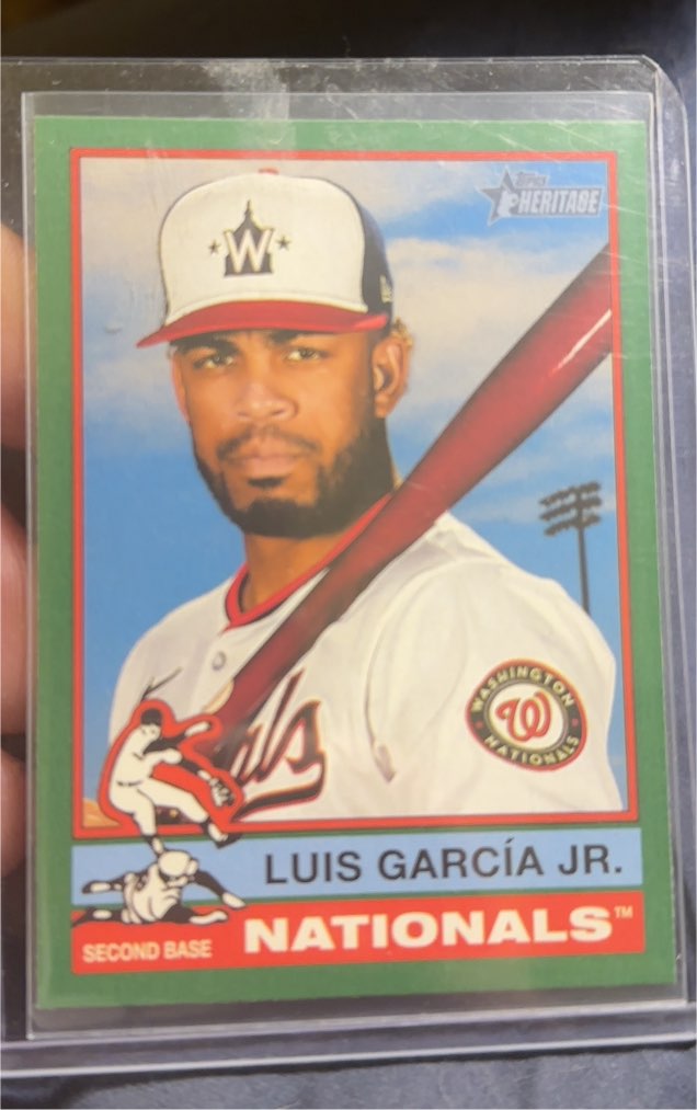 2025 Topps Heritage #239 Luis García Jr. — front