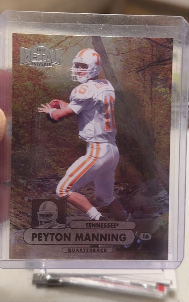 2013 Metal Universe #16 Peyton Manning — front