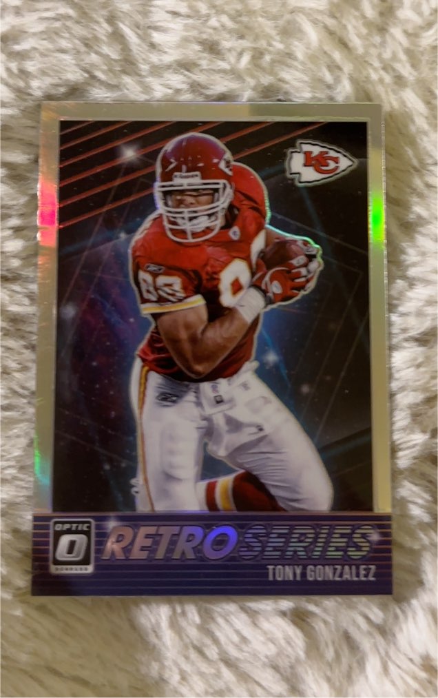 2021 Donruss Optic Retro Series #RS-TG Tony Gonzalez — front
