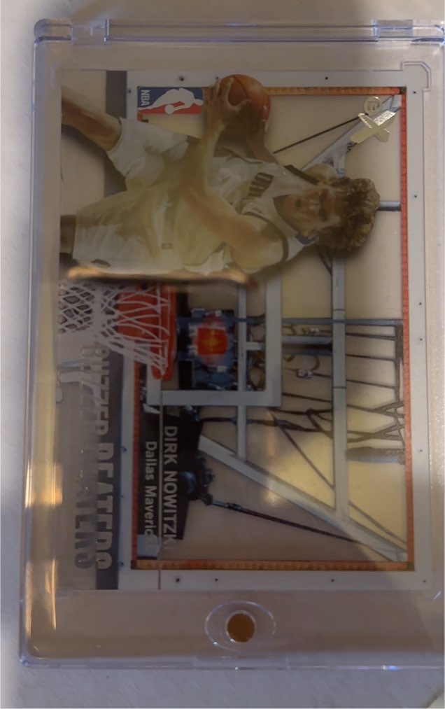 2003 Fleer E-X Buzzer Beaters Dirk Nowitzki — front