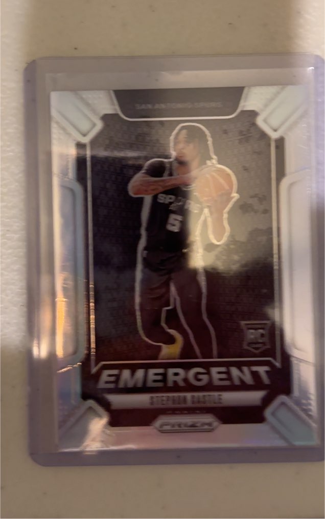 2024-25 Panini Prizm #29 Stephon Castle Emergent Rookie — front