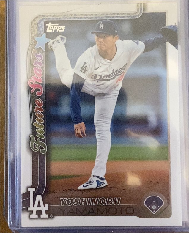 2025 Topps Series 1 #231 Yoshinobu Yamamoto — front