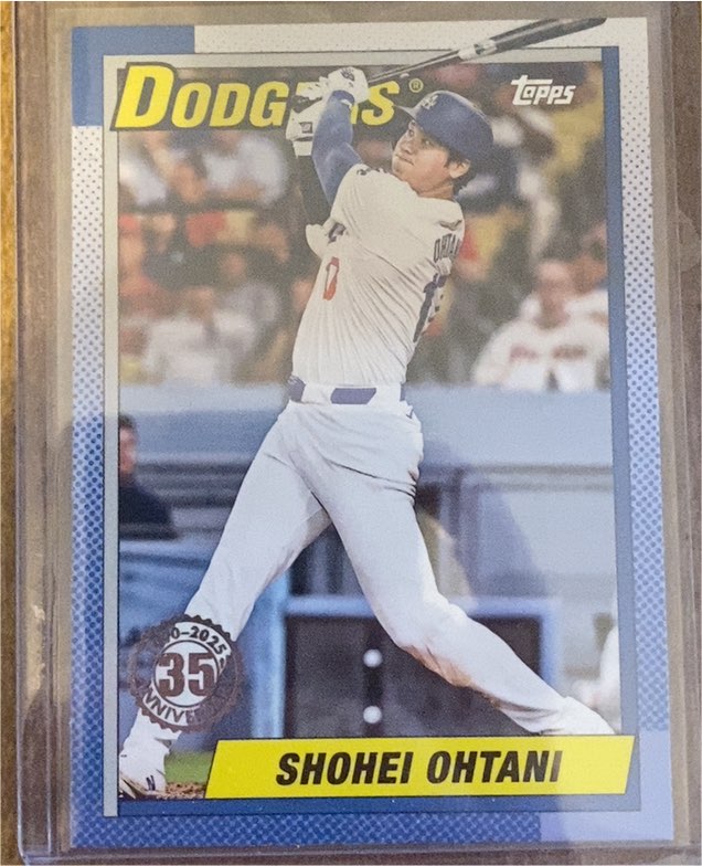 2025 Topps Series 1 35th Anniversary #T90-100 Shohei Ohtani — front