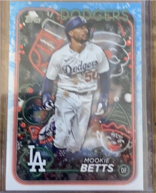 2024 Topps Holiday #H135 Mookie Betts — front