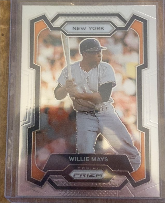 2024 Panini Prizm #10 Willie Mays — front