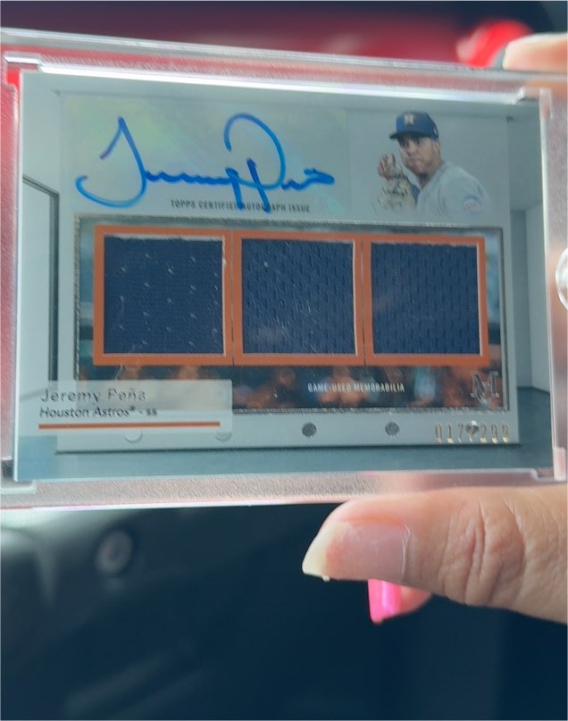 2024 Topps Museum Collection Jeremy Pena Triple Relic Auto /299 — front