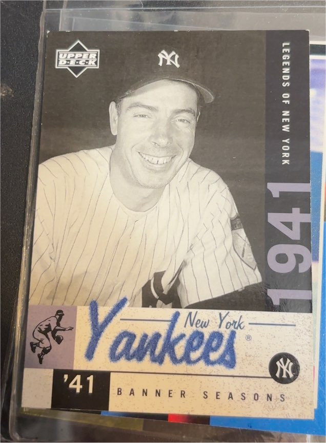 2001 Upper Deck Legends of New York #141 Joe DiMaggio — front