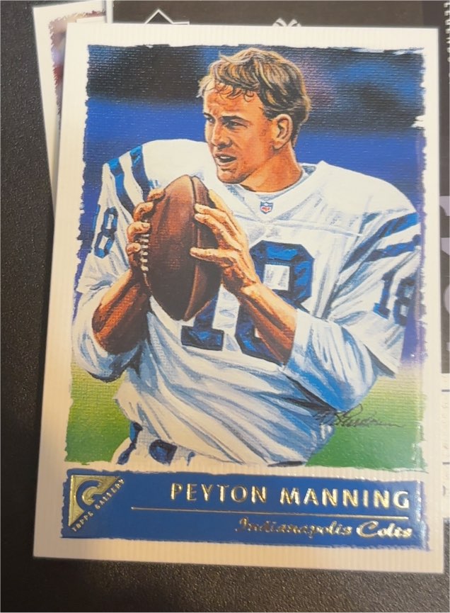 2001 Topps Gallery #4 Peyton Manning — front