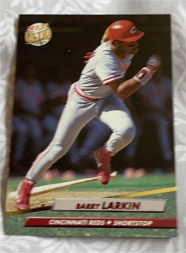 1992 Fleer Ultra #191 Barry Larkin — front