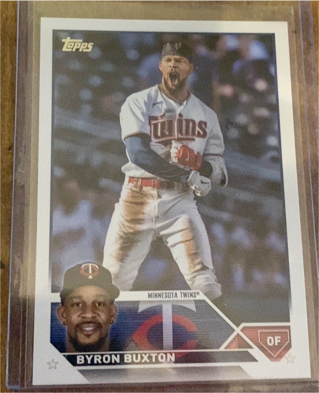 2023 Topps Series 1 #25 Byron Buxton — front