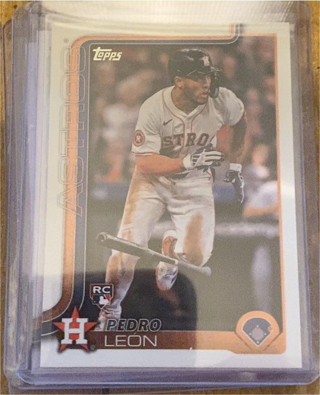 2025 Topps Series 1 #30 Pedro Leon — front