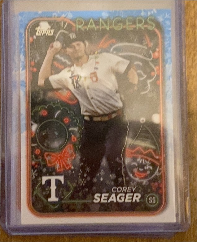 2024 Topps Holiday #H45 Corey Seager — front