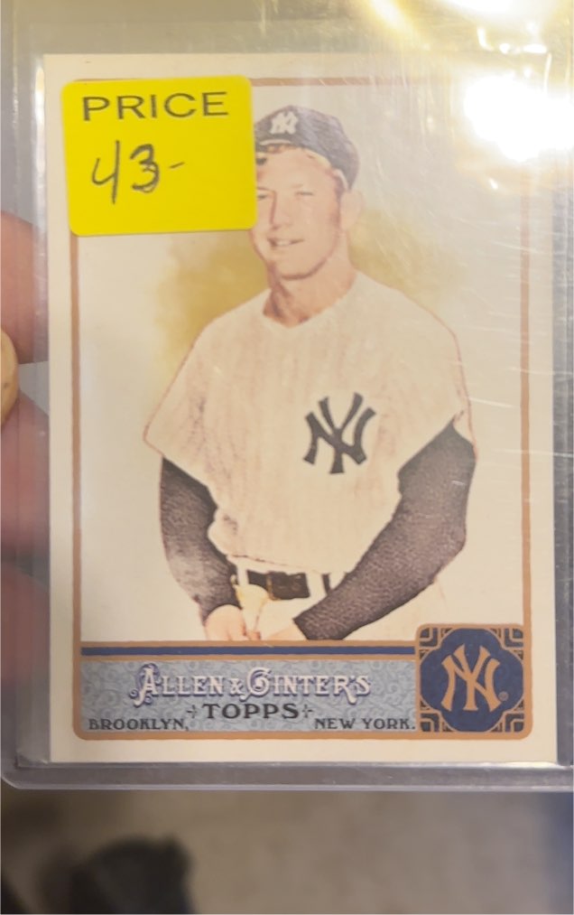 2011 Topps Allen & Ginter #7 Mickey Mantle — front