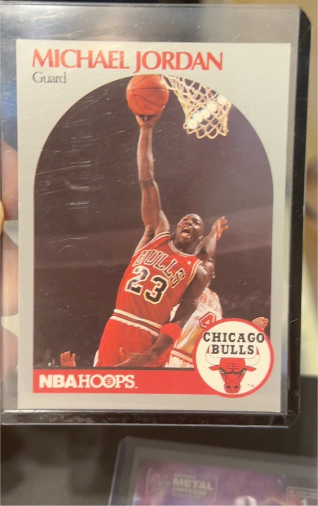 1990-91 NBA Hoops #65 Michael Jordan — front