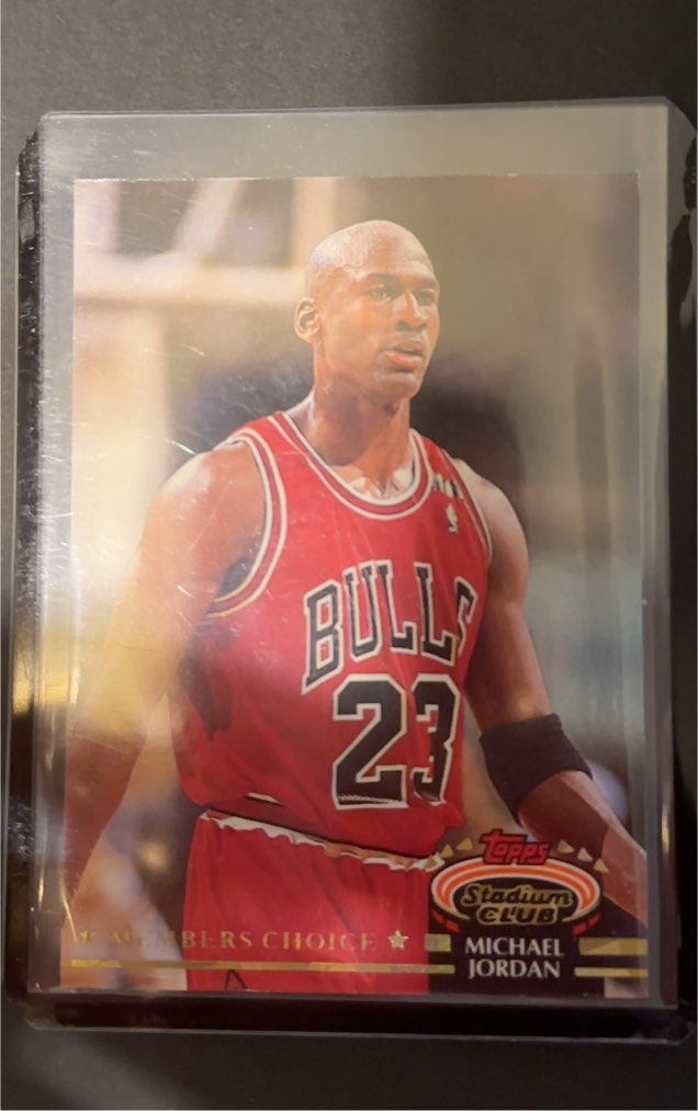 1992-93 Topps Stadium Club #210 Michael Jordan — front