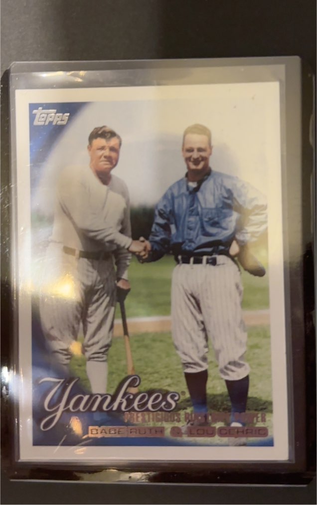 2010 Topps #637 Babe Ruth Lou Gehrig — front