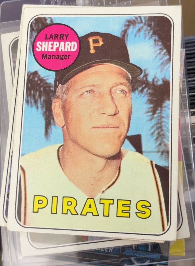 1969 Topps #384 Larry Shepard — front