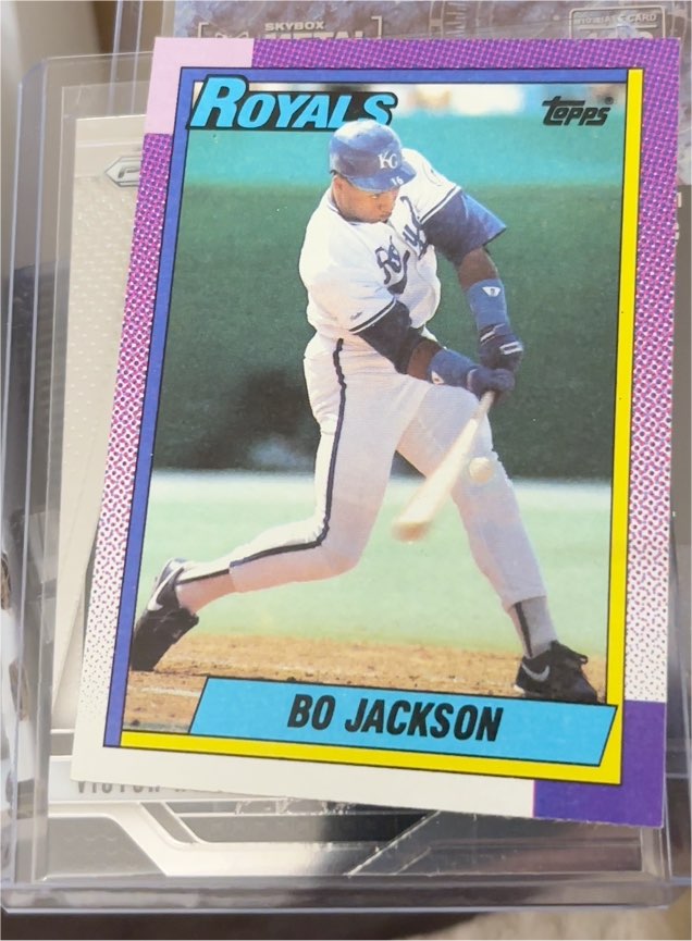 1990 Topps #300 Bo Jackson — front