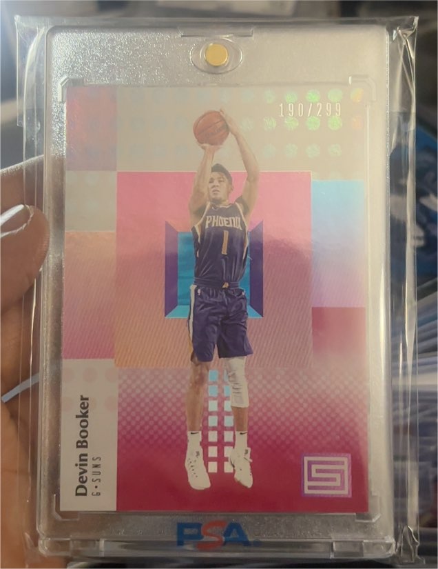2017-18 Panini Status #42 Devin Booker — front