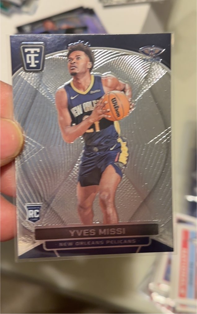 2024-25 Panini Totally Certified #139 Yves Missi — front