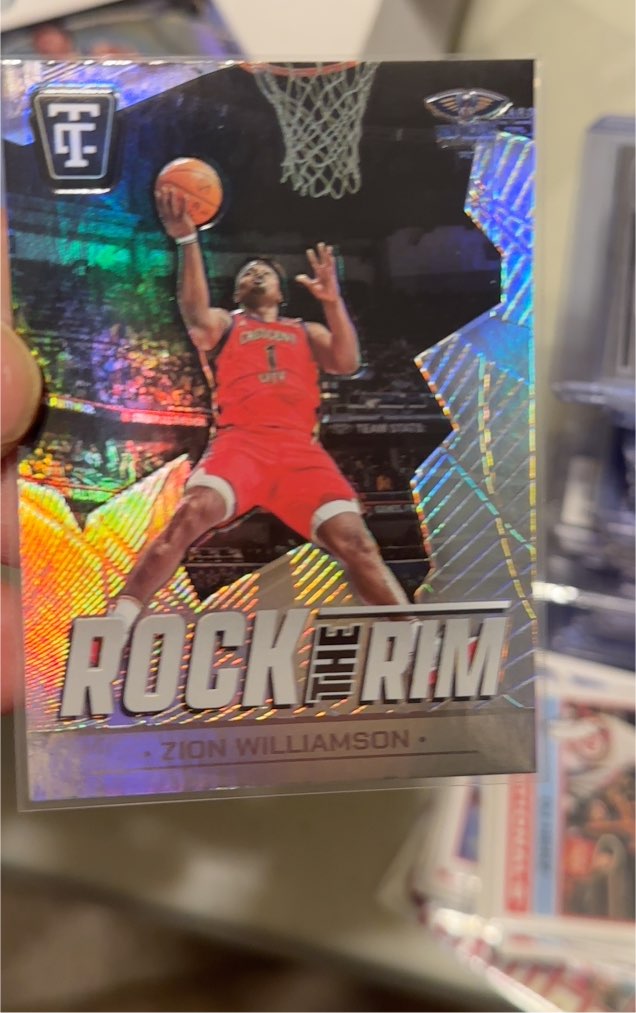 2024-25 Panini Totally Certified #19 Zion Williamson Rock the Rim Mirror — front