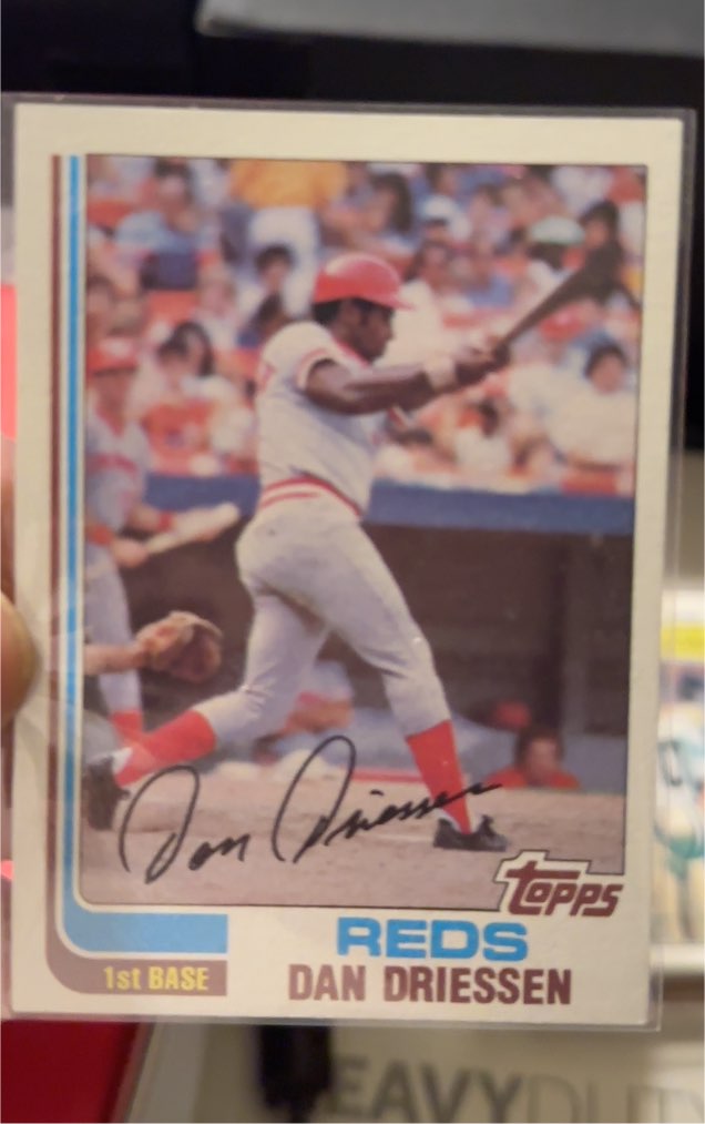 1982 Topps #785 Dan Driessen Cincinnati Reds — front