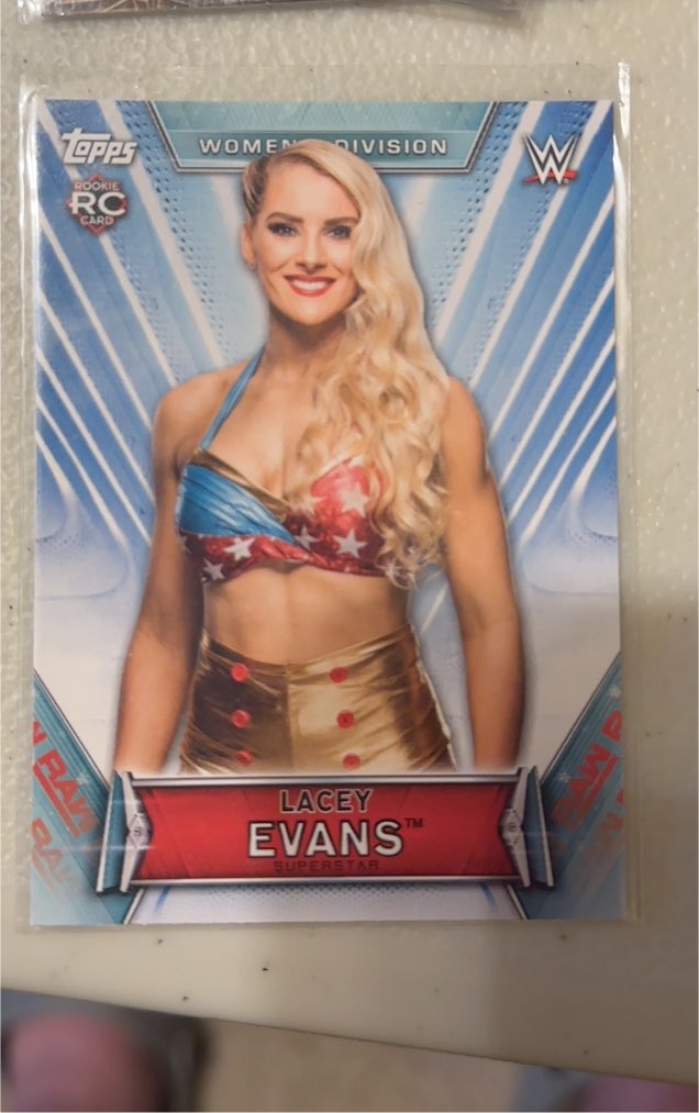 2019 Topps WWE Women's Division #6 Lacey Evans — front