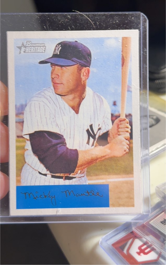 2007 Bowman Heritage #3 of 5 Mickey Mantle — front