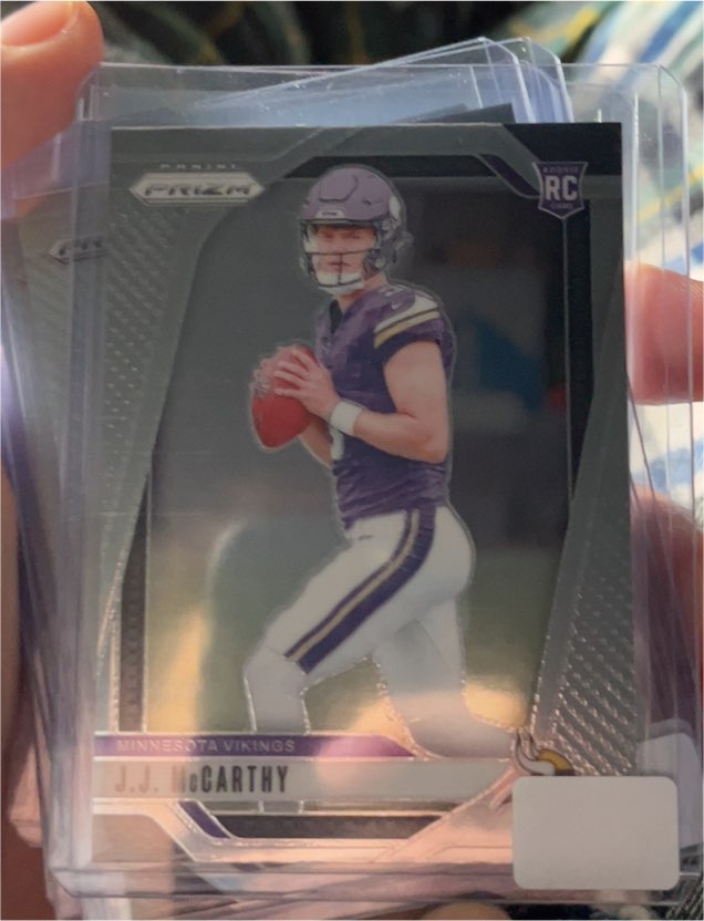 2024 Panini Prizm #400 J.J. McCarthy Rookie Card — front